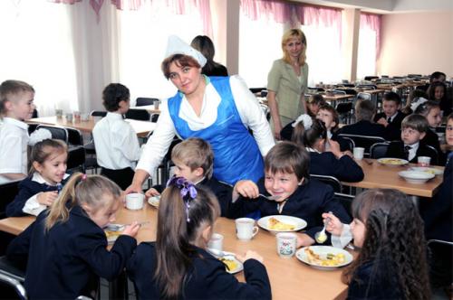 Фінансувати обіди дітей у черкаських школах буде не лише міський бюджет