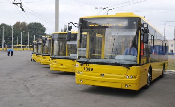 У Черкасах від Кабміну чекають ще вісім новеньких тролейбусів