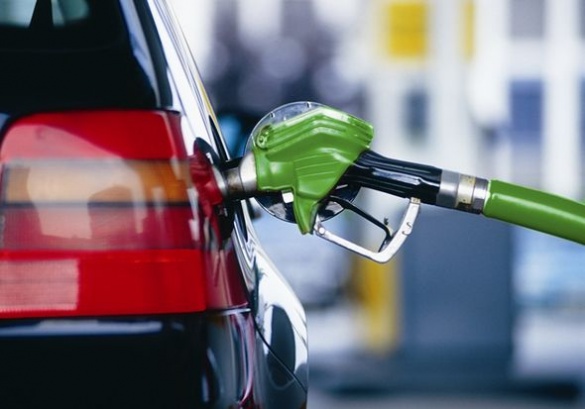 У Черкасах знову росте ціна на бензин