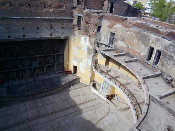 У черкаському драмтеатрі нарешті розпочалися ремонтні роботи