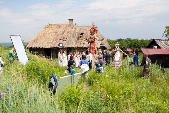 Жителька Черкащини вдало попросила письменника прославити її село