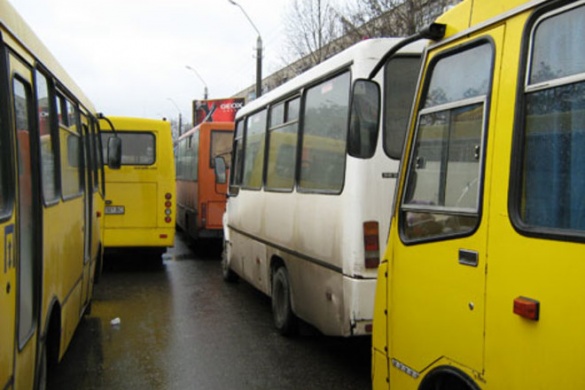 Стало відомо, коли у черкаських маршрутках і тролейбусах піднімуть ціну за проїзд