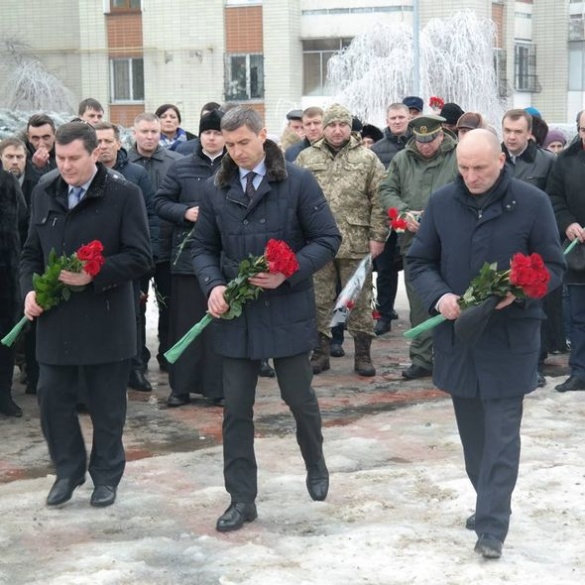 У Черкасах вшанували пам’ять захисників Донецького аеропорту (ФОТО)