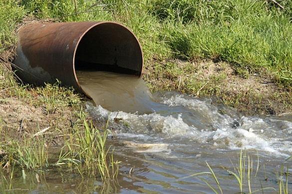 На Черкащині підприємство забруднило річку стічними водами