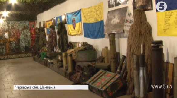 Експонати військового музею на Черкащині можуть зотліти у підвалі (ФОТО)