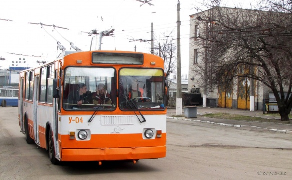 У вихідні в Черкасах їздитиме більше тролейбусів