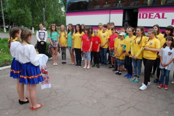 Школярі з Лисичанська вдруге побували на Черкащині