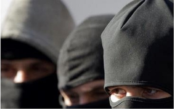 На Черкащині чоловіки у масках скоїли напад на 