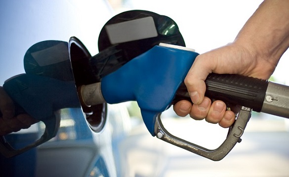 Стрімке подорожчання: черкащани почали більше платити за бензин