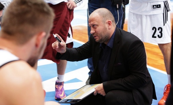 Наставник черкаської баскетбольної команди став заслуженим тренером України