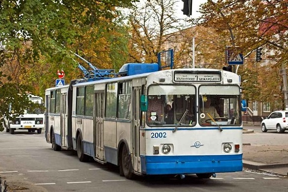 Цього понеділка у Черкасах деякі тролейбуси рухатимуться за скороченими маршрутами
