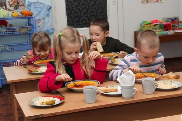 У черкаських дитсадках перевірять якість харчових продуктів та переглянуть меню