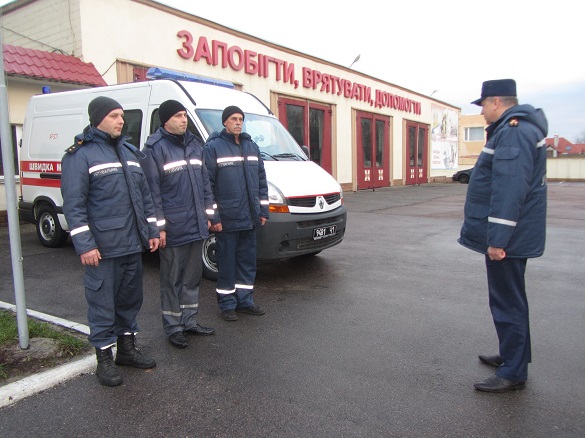 Чергова ротація: черкаські рятувальники відправилися в зону АТО