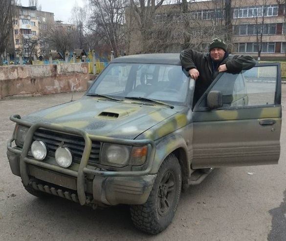 Черкаські волонтери допомогли реставрувати бійцівське авто