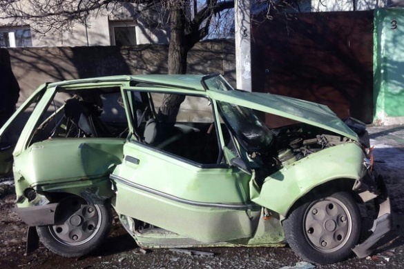 Розбита вщент автівка: в ДТП на Черкащині загинуло троє людей (ФОТО)
