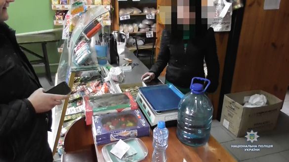На Черкащині затримали продавців нелегальної оковитої (ВІДЕО)