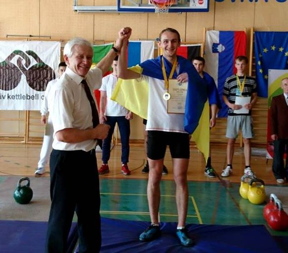 Черкащанин став кращим у Європі з гирьового спорту (ФОТО)