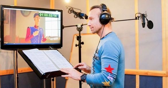 Зірковий черкащанин випустив кліп, де його голосом заспівав герой мультфільму