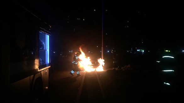У Черкасах під час стоянки згоріла автівка (ФОТО)