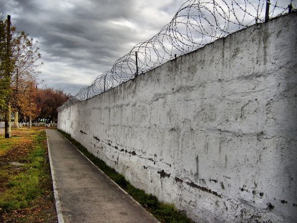 У Черкаському слідчому ізоляторі порушують права ув’язнених