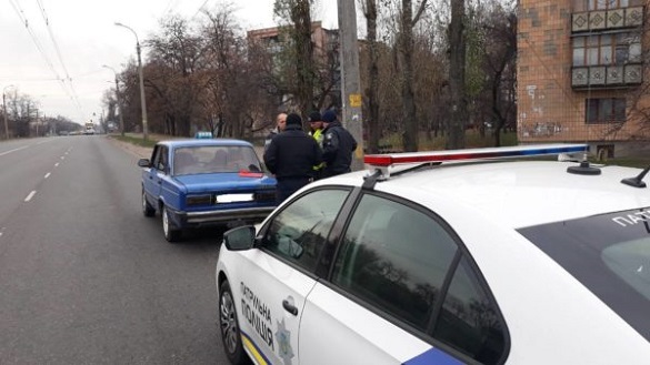 На Черкащині п’ятьох водіїв таксі упіймали на порушеннях правил перевезень