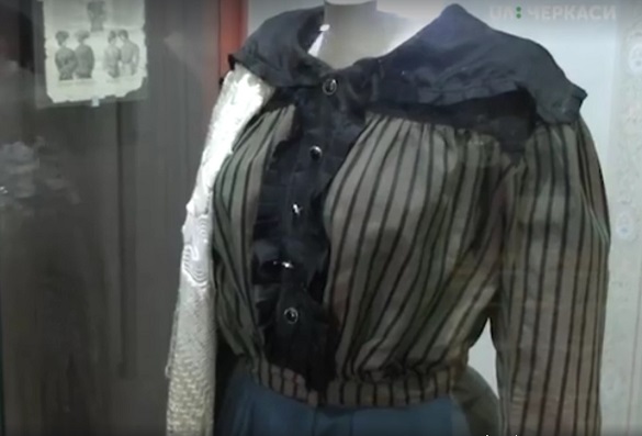 У черкаському музеї покажуть унікальні світлини та одяг, який носили містяни ще 100 років назад (ВІДЕО)