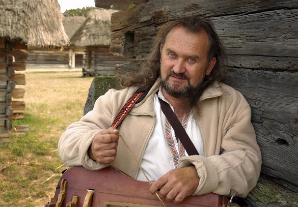 Відомого казкаря з Черкащини назвали найкращим сценаристом в Україні