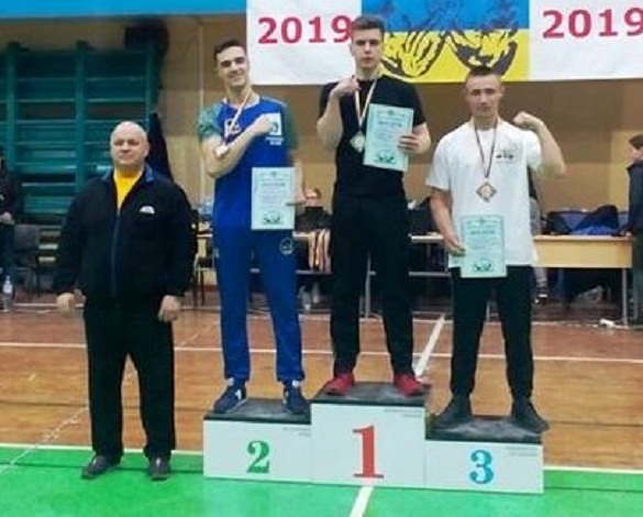 Юні черкаські спортсмени вибороли перемогу на чемпіонаті України з армспорту