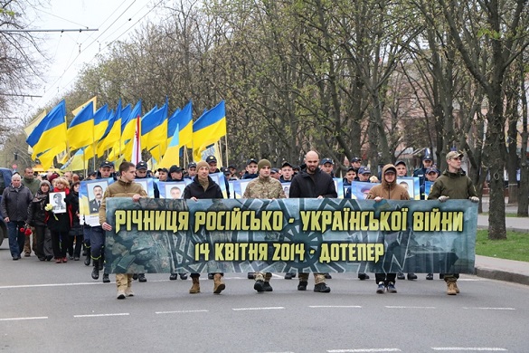 Черкащани вшанували пам'ять загиблих захисників України (ФОТО)