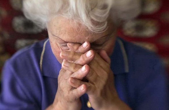 У Черкасах 85-річна бабуся віддала ромам за ворожіння кілька тисяч гривень