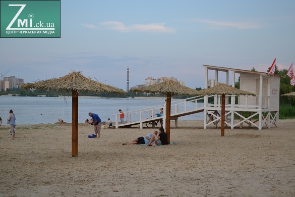 Купатися заборонено: на чотирьох черкаських пляжах виявили небезпечні мікроорганізми