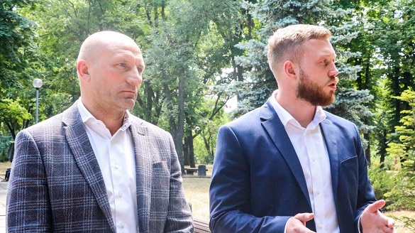 Мер Черкас Бондаренко публічно заявив про підтримку Кухарчука та готовність агітувати за нього