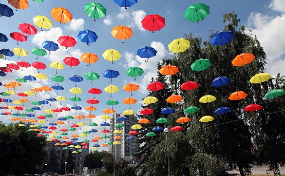 У Смілі до Дня міста відновлять алею парасольок