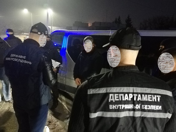 На Черкащині патрульного затримано за підозрою в хабарі