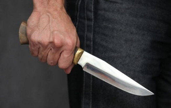 Зловмиснику, який вдарив ножем чоловіка на Черкащині, загрожує до восьми років ув'язнення