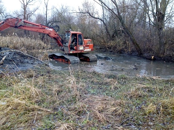 На Черкащині відновлюють річку, яка постраждала під час стихійного лиха