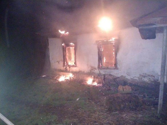 Пожежа на Черкащині охопила житловий будинок (ФОТО)