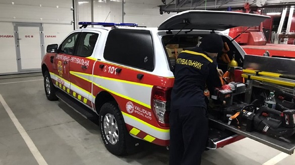 Рятувальникам у Черкасах закупили дві спеціальні аварійно-рятувальні машини (ВІДЕО)