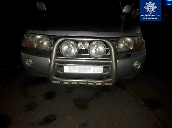 Два авто у Черкасах зупинили із підробними документами (ФОТО)