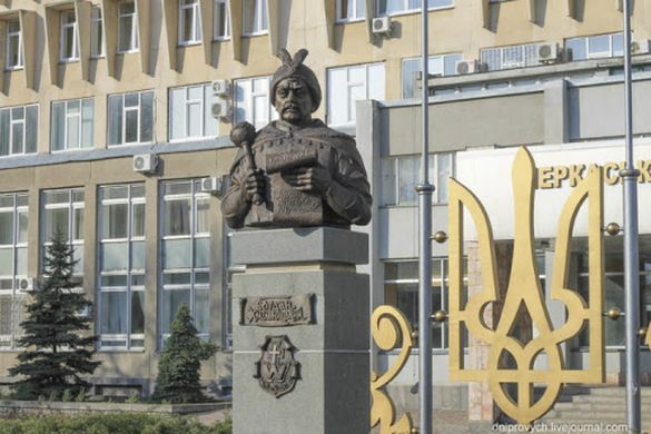 ЧНУ ввійшов до 20-ки кращих освітніх закладів України