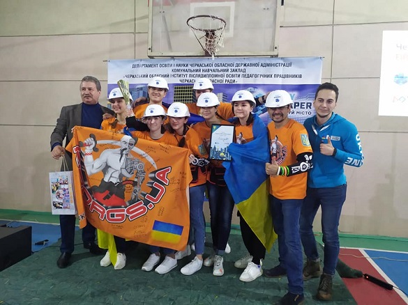 Проєкт команди черкаських школярів-робототехніків номінували на всесвітню премію