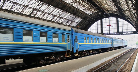 До уваги черкащан: незабаром в Україні відновлять пасажирські залізничні перевезення