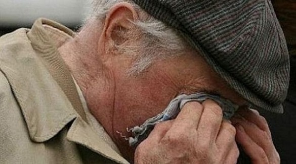 На Черкащині невідомі жорстоко побили дідуся