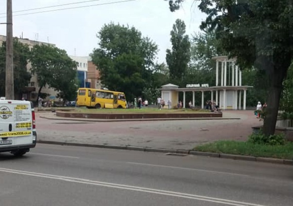 В ДТП у Черкасах зіштовхнулися маршрутка та пожежний автомобіль (ФОТО)