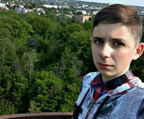 Хлопцю, якого покалічив п'яний водій на Черкащині, потрібна допомога
