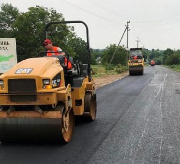 На Черкащині ремонтують ще одну автодорогу