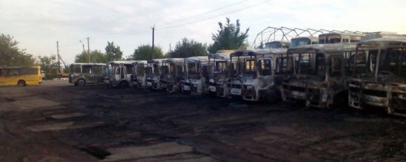 У поліції пожежу автобусів у Золотоноші пов'язують із навмисним підпалом