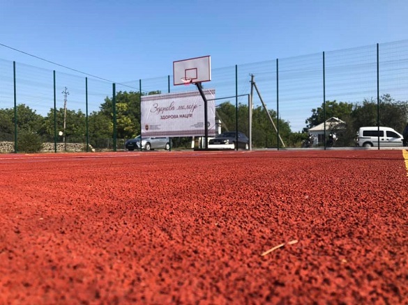 Майданчик для занять ігровими видами спорту відкрили на Черкащині (ФОТО)