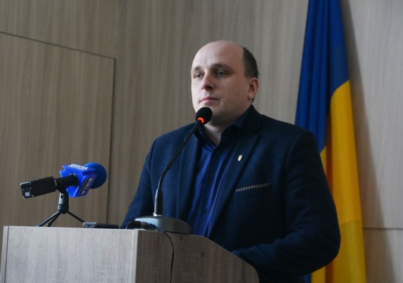 Черкаські депутати нарешті звільнили Нищика
