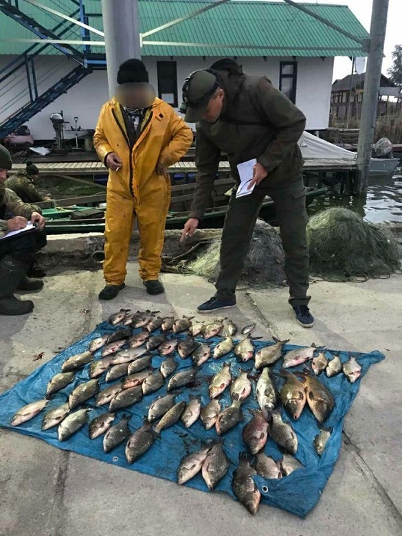 Черкаські рибоохоронці затримали браконьєрів (ФОТО, ВІДЕО)